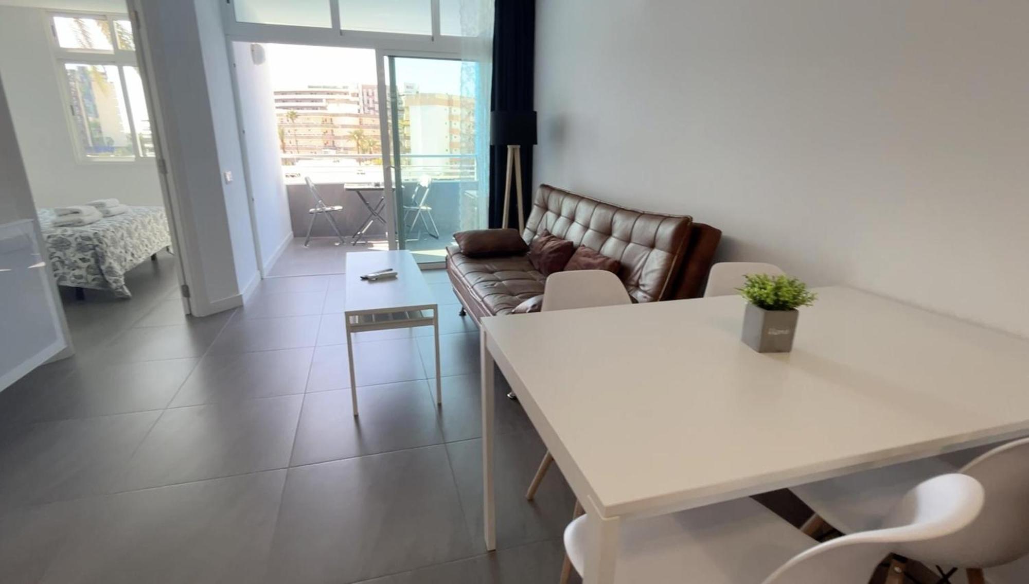Renovated By The And Yumbo Centre Appartement Maspalomas (Gran Canaria)